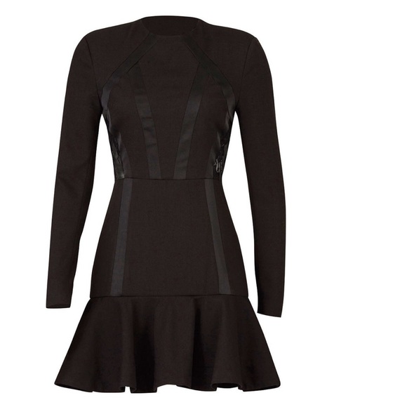 EUC Fame & Partners Dress with lace and ribbon details. So sexy and yet classy - Picture 4 of 4